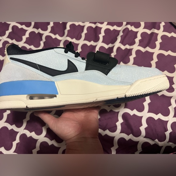 Nike Air Jordan Legacy 312 Low “Pale Blue” University Sneakers - Picture 13 of 16